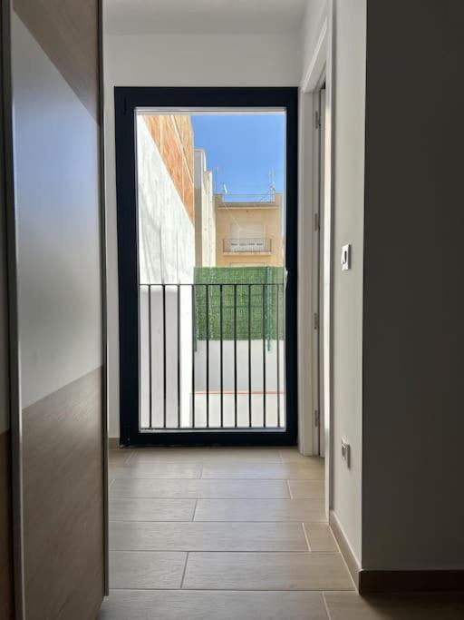 Moderno Apartamento Con Terraza En La Azotea Roses Esterno foto