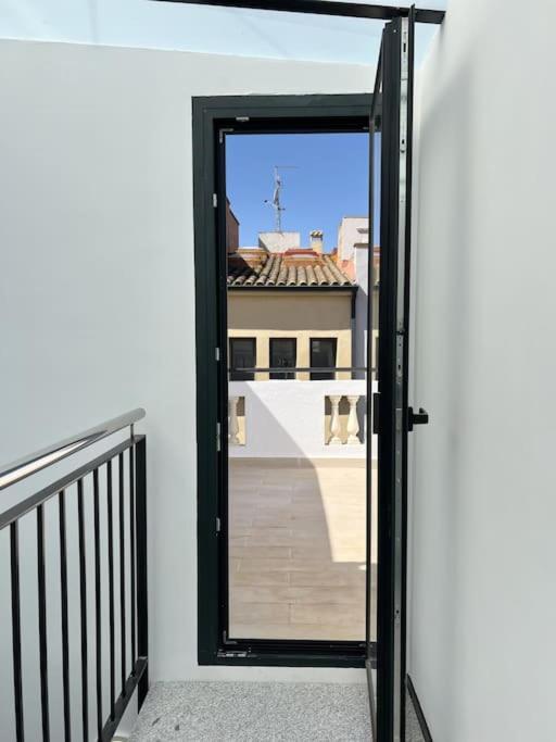Moderno Apartamento Con Terraza En La Azotea Roses Esterno foto
