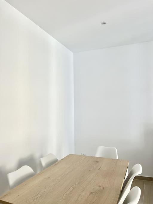 Moderno Apartamento Con Terraza En La Azotea Roses Esterno foto