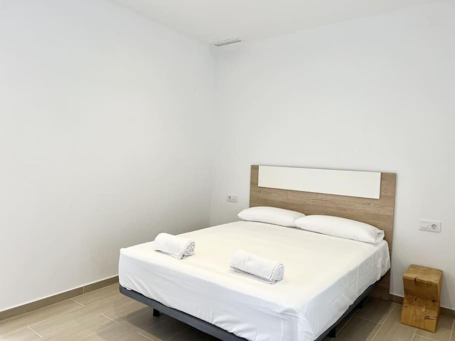 Moderno Apartamento Con Terraza En La Azotea Roses Esterno foto