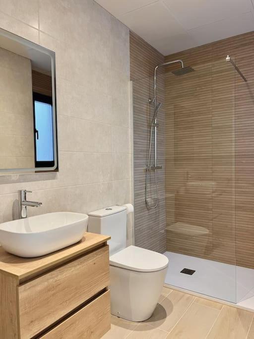 Moderno Apartamento Con Terraza En La Azotea Roses Esterno foto
