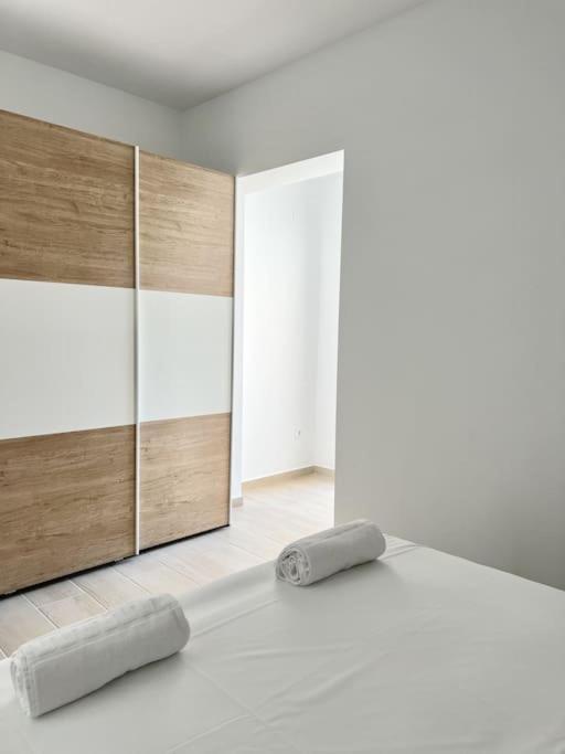 Moderno Apartamento Con Terraza En La Azotea Roses Esterno foto