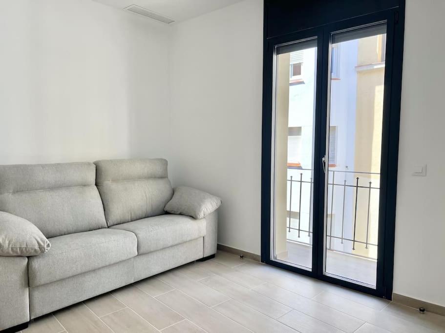 Moderno Apartamento Con Terraza En La Azotea Roses Esterno foto